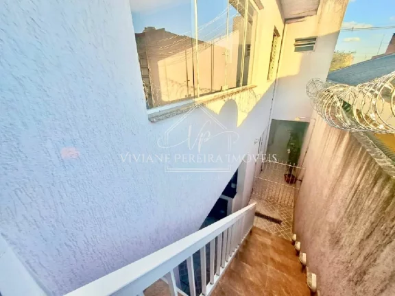Imagem Casa Comercial de Alto Padrão em Osasco-SP, Bairro Veloso: 2 Quartos, 2 Suítes, 1 Sala, 2 Vagas, 213,42 m² de Área.