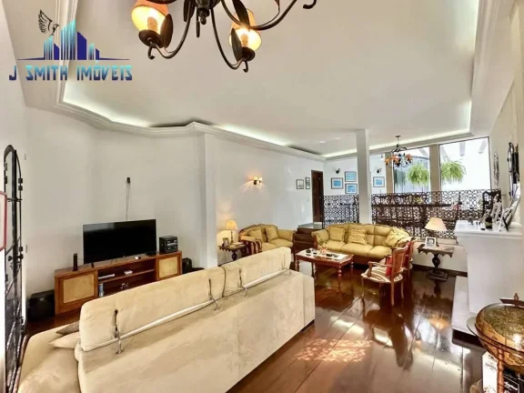 Imagem Casa 4 suítes, salão, escritório, adega, 7vagas (4 cobertas).Granja Vianna.