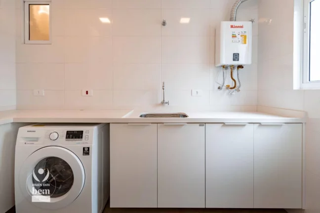 Imagem Apartamento novo com 3 quartos (1 suíte), ampla sacada com churrasqueira, lavabo à venda R$ 1.210.000 - Batel - Curitiba/PR