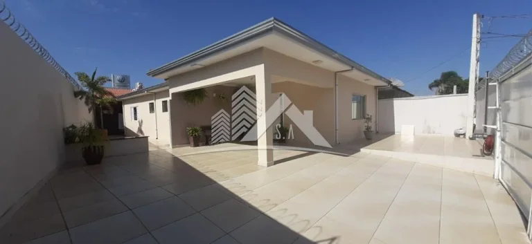 VENDE-SE Residências NO JARDIM PARATI - MARÍLIA/SP