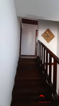 Imagem Casa a Venda na Região do Descansópolis em Campos do Jordão - SP