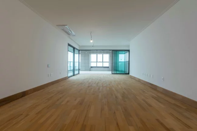 Imagem Cobertura Duplex Tatuapé - 593,24 m² - 4 Suítes - 1 Máster - Terraço Gourmet - 7 banheiros - 8 Vagas - Depósito - Piscina e ofurô