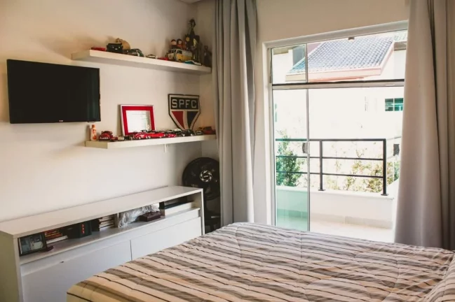 Imagem Casa com 5 dormitórios, 550 m² - venda por R$ 3.600.000,00 ou aluguel por R$ 21.760,65/mês - Condomínio Residencial Jaguary - São José dos Campos/SP