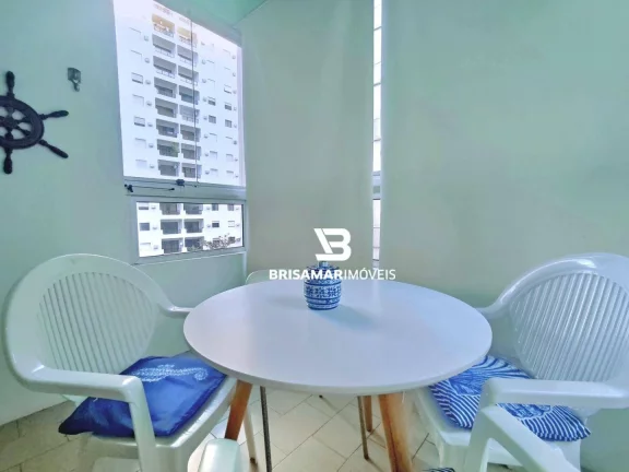 Imagem PITANGUEIRAS- UMA QUADRA DO MAR , LOCALIZAÇÃO ESPETACULAR , GARAGEM NO PRÉDIO.