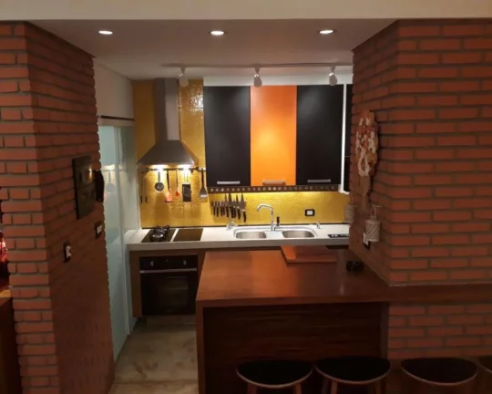 Imagem SOBRADO Caxingui , 3 DORM , 2 VAGA , 1 SUITE .