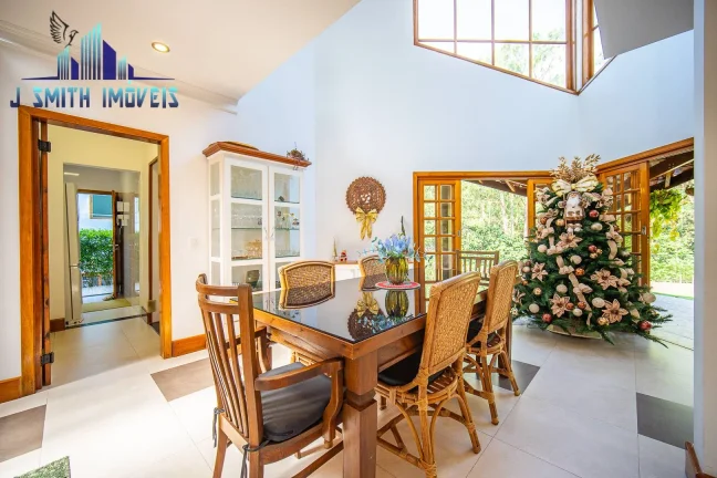 Imagem CASA ESTILO CAMPESTRE, LINDA, 3 SUÍTES. ÓTIMOS ACABAMENTOS.