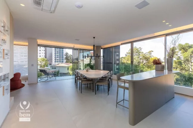 Imagem 1 apartamento por andar de 265m², 3 suítes, 2 lavabos, com 4 vagas de garagem à venda, por R$ 5.400.000 - Juvevê