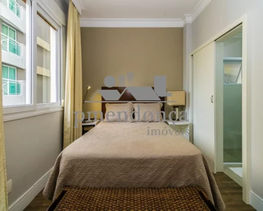 Imagem Apartamento com 220m², 3 quartos sendo 1 suíte e 2 vagas.