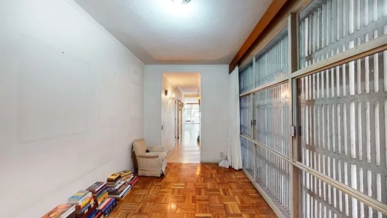 Imagem Apartamento a venda em Higienópolis com 4 quartos e 2 vagas, 281m².