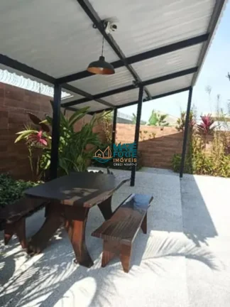 Imagem MARAVILHOSA CASA ASSOBRADA COM 4 DORMITÓRIOS EM CONDOMÍNIO FECHADO!