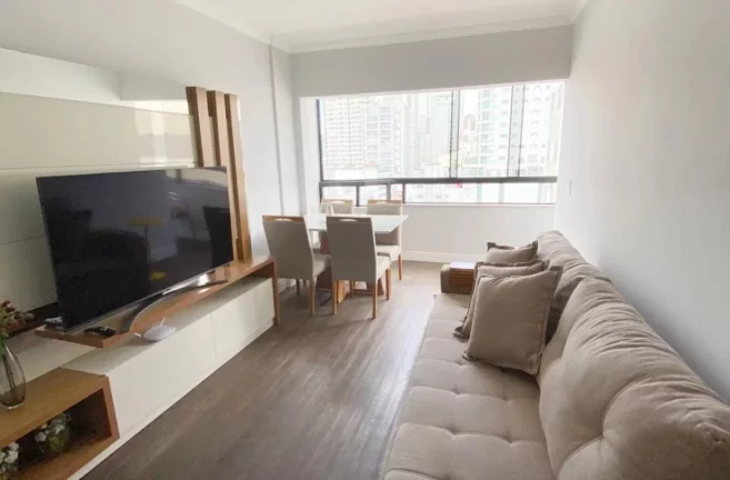 Cobertura Duplex rua 2000 com AV Brasil