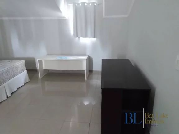 Imagem Casa em Cond Fechado 182M² - 4 Dorms -3 Vagas Próximo Metrô Vila Prudente!