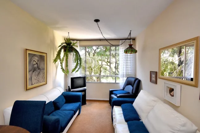 Imagem Apartamento super charmoso com 83m², 3 dormitórios ( 1 suíte ) e 2 vagas na garagem, em rua plana...