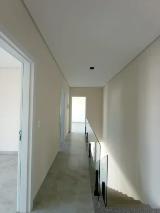 Imagem Sobrado novo no bairro Santa Regina