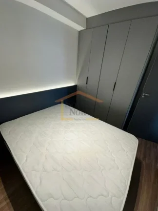 Imagem Apartamento, 39m², 1 dormitório, banheiro, sala 2 ambientes, totalmente mobiliado, armários plane...