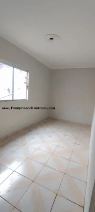 Imagem Casa para Venda em Limeira, Parque Nossa Senhora das Dores, 3 dormitórios, 1 banheiro, 2 vagas