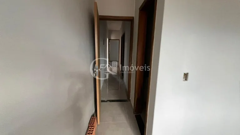 Imagem Imperdível oportunidade de casa à venda em Campo Grande-MS, Jardim Tijuca! 3 quartos, 1 suíte, 2 salas, 1 banheiro, 2 vagas de garagem, 93,72m².