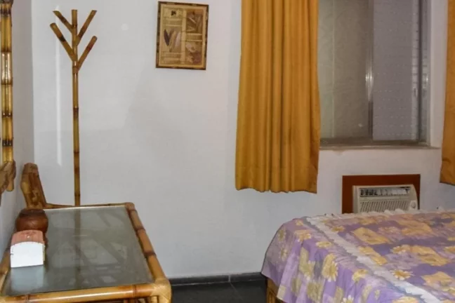 Imagem Enseada - Apartamento à 100 metros da praia - Região do Fórum.