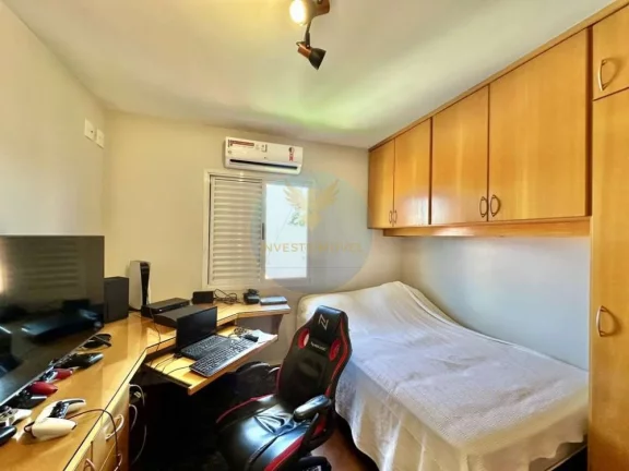 Imagem Casa em Condomínio a Venda no bairro Granja Viana - Cotia, SP