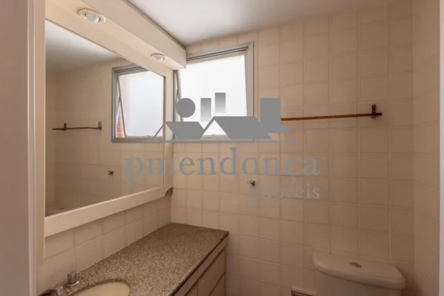 Imagem Apartamento em Pinheiros com 92m², 3 quartos (1sui­te) e 2 vagas fixas.