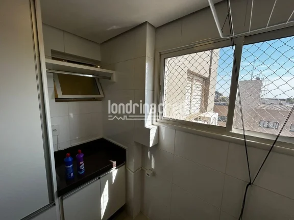 Imagem Apartamento mobiliado no Centro de Cambé com 95m², 3 quartos (1 suíte), sacada com churrasqueira, piscina, salão de festas e baixo condomínio!