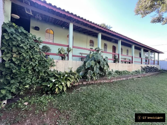 Imagem Chácara à venda em Atibaia Ótimo Acesso - 1.795m² por R$750.000!