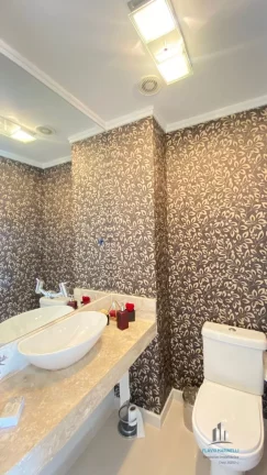 Imagem Belíssimo Apartamento de 213 metros com 4 Dormitórios sendo 2 Suítes e 3 Vagas