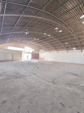 Imagem Oportunidade Única! Barracão com Infraestrutura Live Residence