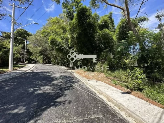 Imagem Área de 907,00 m² em Bolsão FECHADO no Miolo da Granja Viana !