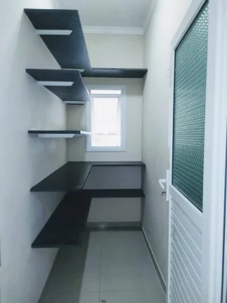 Imagem Casa em Condomínio com 03 suítes para Locação em Valinhos