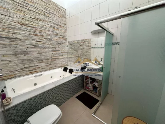Imagem Casa com 3 dormitórios à venda, 209 m² por R$ 700.000,00 - Chácara Junqueira - Tatuí/SP