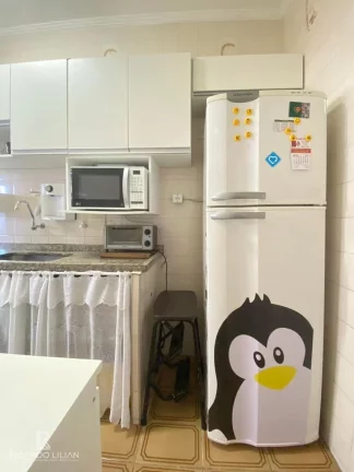 Imagem Apartamento Garden com quintal privativo localizado a 350 metros da praia do Caiçara.