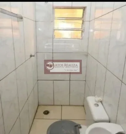 Imagem Alugo Sobrado com entrada compartilhada no Jd Satélite -São Paulo. Com Sala, cozinha, banheiro, área de serviço, R$ 1.150. OBS: Sem vaga de garagem R$ 1.350,00 Agende uma visita.