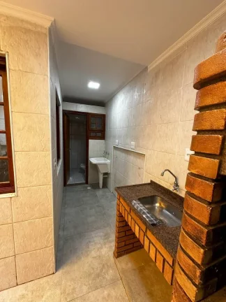 Imagem Casa Linda reformada 380 m² 7 Dormitorios 2 vagas de Garagens
