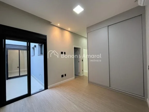 Imagem Excelente casa térrea nova com 3 suítes, totalmente integrada e planejada no Condomínio Glarus, S...