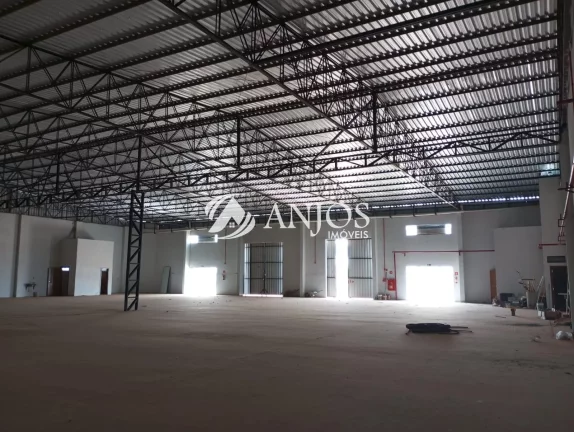 Imagem BARRACÃO COMERCIAL COM ÁREA DE 1.190 M OU 595 M , SINOP MT