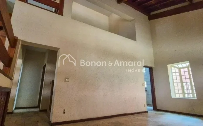 Imagem Casa à Venda no Jardim Sorirama (bolsão) - Sousas, Campinas/SP

Com arquitetura charmosa e espaço...