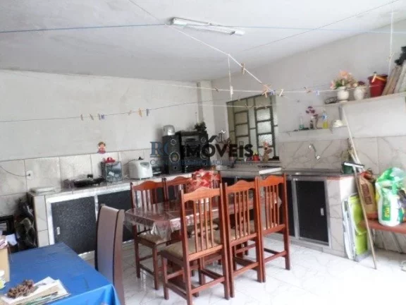 Imagem Casa a Venda no bairro Colubandê - São Gonçalo, RJ