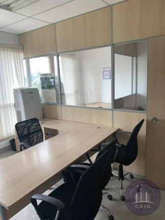Imagem Sala com 40m² para aluguel por R$ 2.600,00 - Alphaville/SP