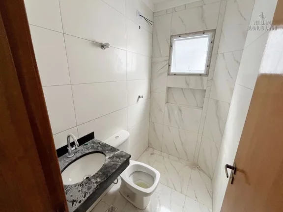 Imagem Casa de condomínio na Vila Tupi, 2 Dormitórios com Suíte! Casa Térrea!