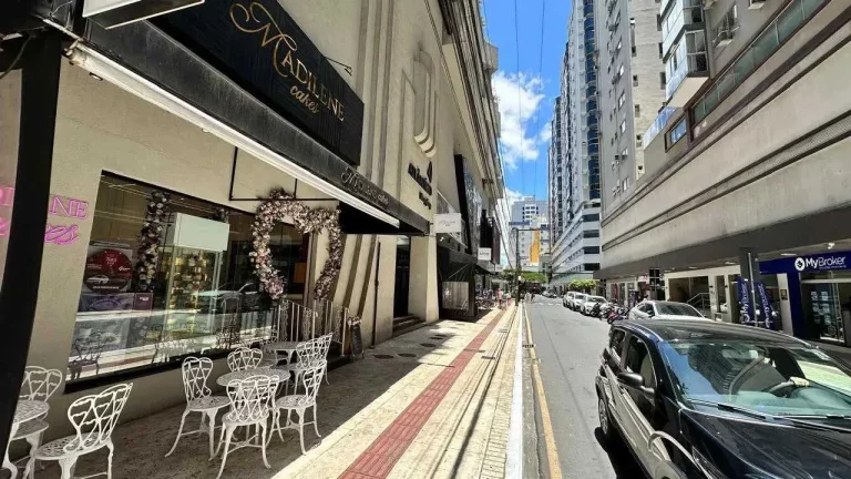 Imagem Sala comercial em Shopping em Balneário Camboriú