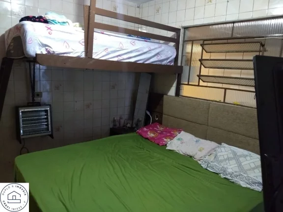 Imagem Imóvel em São Paulo / Zona sul / Bairro Jardim Mirna / 3 casas no terreno.