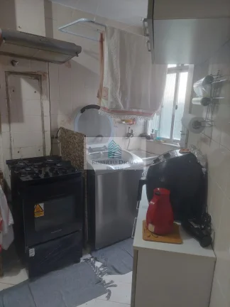 Imagem Apartamento à venda em Rio de Janeiro-RJ, Camorim: 2 quartos, 1 sala, 1 banheiro, 1 vaga, 52m² de área. Aproveite!