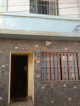 Imagem Sobrado em vila fechada, 2 dormitórios, sendo 1 suíte, armários na cozinha e nos dormitórios, la...