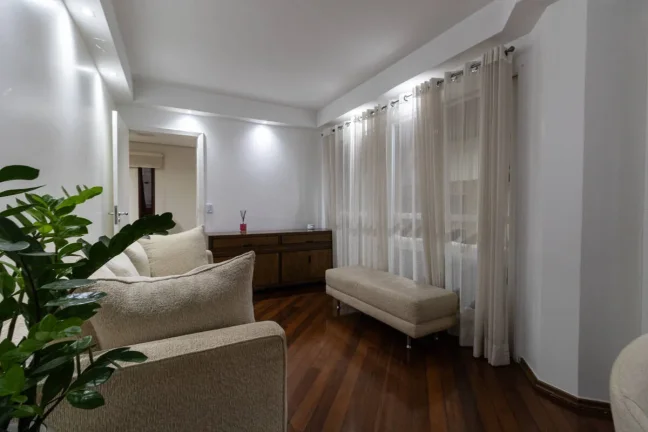 Imagem Apartamento Perdizes - 244M², 4 Dorms, 2 Suítes, 4 Vagas, Varanda, Armários