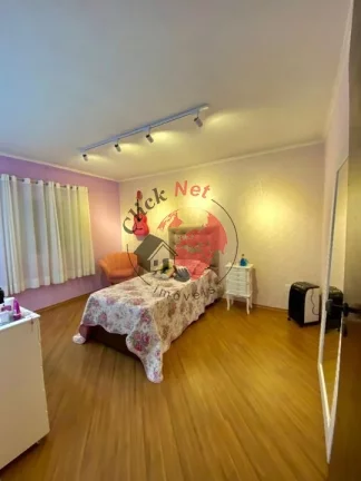 Imagem 2 casas assobradada , estudo troca por Atibaia,4 quartos, 2 banheiros, quintal ,bairro Jardim do Estádio, Santo André
