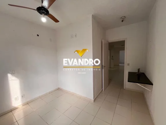 Imagem Casa em Condomínio para Venda em Cuiabá / MT no bairro Jardim Imperial
