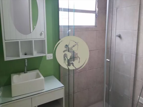Imagem PARA INVESTIDORES! APARTAMENTO COM ELEVADOR, A 1 QUADRA DA PRAIA DO EMBARE. MUITO ABAIXO AO VALOR DE...