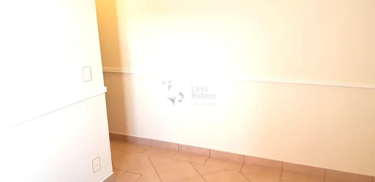 Imagem SOBRADO À VENDA, COM 200M² COM 3 DORMS SENDO 1 SUÍTE COM 2 VAGAS E ARMÁRIOS EMBUTIDOS NA COZINHA - OPORTUNIDADE VILA ROMANA