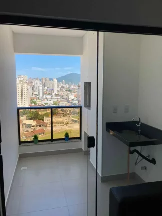 Imagem Apartamento mobiliado próximo a Praia com 2 dormitórios sendo 1 suíte e 1 vaga de garagem em Itapema